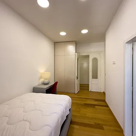 City Center Apartment Pula Exterior photo
